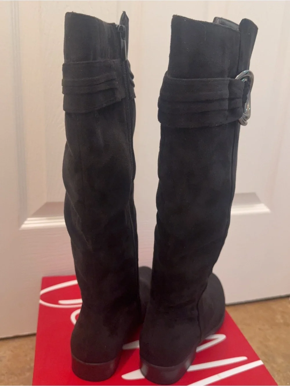 Impo Bayla Black Knee-High Suede Boots with Decorative Buckle Size:US 6